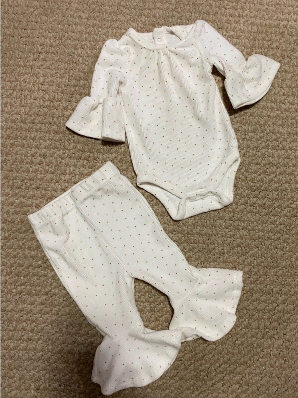 Rachel Zoe baby girl size 3-6mo  matching 2 pc set NWOT
